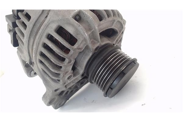 Recambio de alternador para seat ibiza (6k1) 1.9 sdi referencia OEM IAM 0124325001  