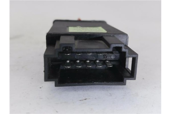 Recambio de interruptor luces emergencia para audi a3 (8l) 1.9 tdi ambiente referencia OEM IAM 8L0941509P  