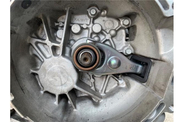 Recambio de caja cambios manual para hyundai i30 (fd) 1.6 comfort referencia OEM IAM WBJ6  