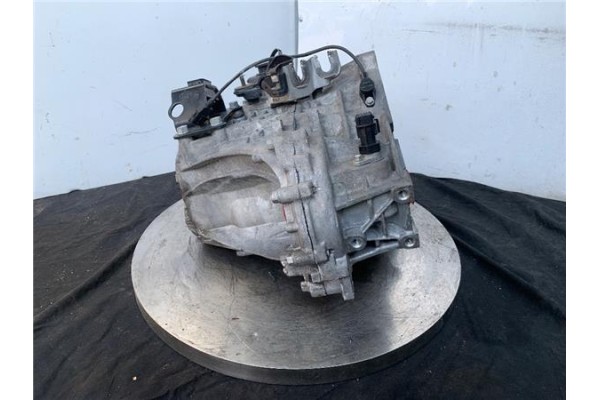 Recambio de caja cambios manual para hyundai i30 (fd) 1.6 comfort referencia OEM IAM WBJ6  