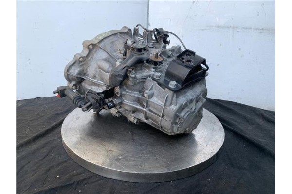 Recambio de caja cambios manual para hyundai i30 (fd) 1.6 comfort referencia OEM IAM WBJ6  