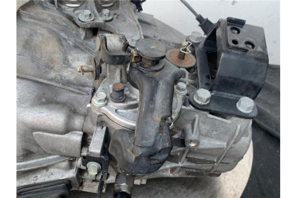 Recambio de caja cambios manual para hyundai i30 (fd) 1.6 comfort referencia OEM IAM WBJ6  