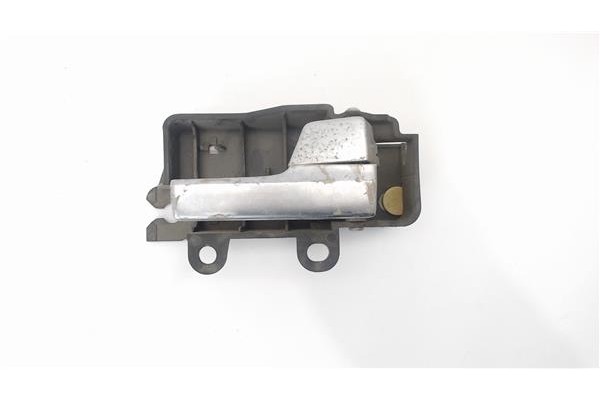 Recambio de manilla int. puerta delantero derecha para ford focus (db3) 1.6 referencia OEM IAM 1470111  
