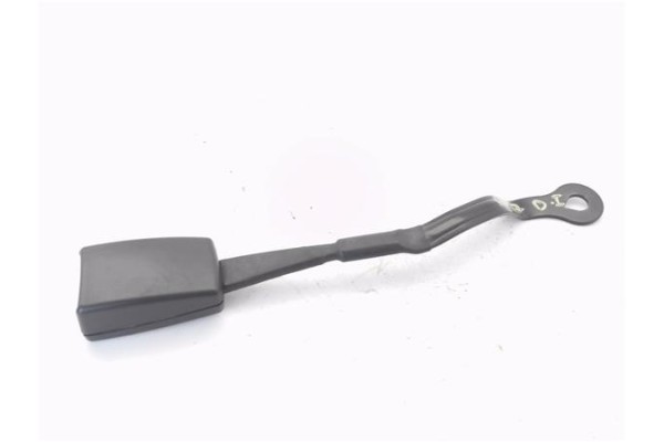 Recambio de anclaje cinturon delantero izquierdo para audi a3 (8l) 1.9 tdi ambiente referencia OEM IAM 8L0858675H  