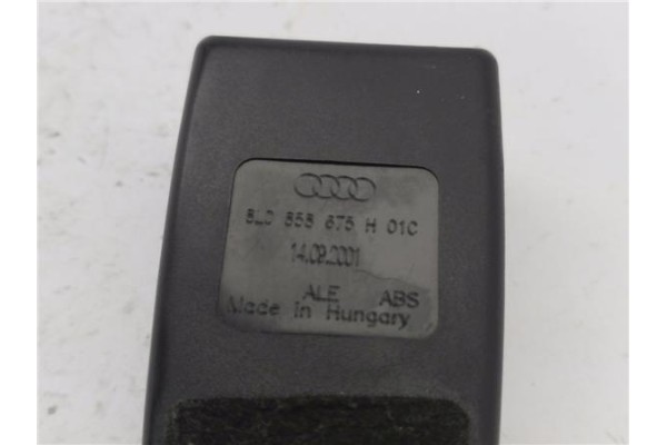 Recambio de anclaje cinturon delantero izquierdo para audi a3 (8l) 1.9 tdi ambiente referencia OEM IAM 8L0858675H  