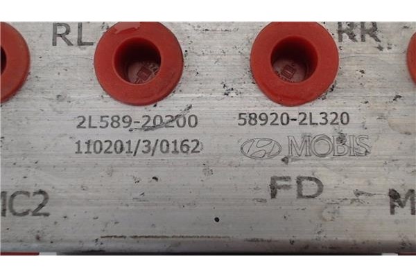 Recambio de nucleo abs para hyundai i30 (fd) 1.6 comfort referencia OEM IAM 589202L320 2L58920200 