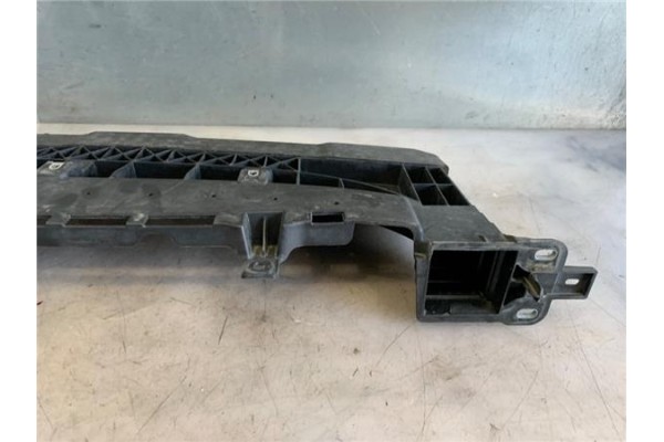 Recambio de refuerzo paragolpes para citroen c3 aircross 1.2 c-series referencia OEM IAM 1823378X  