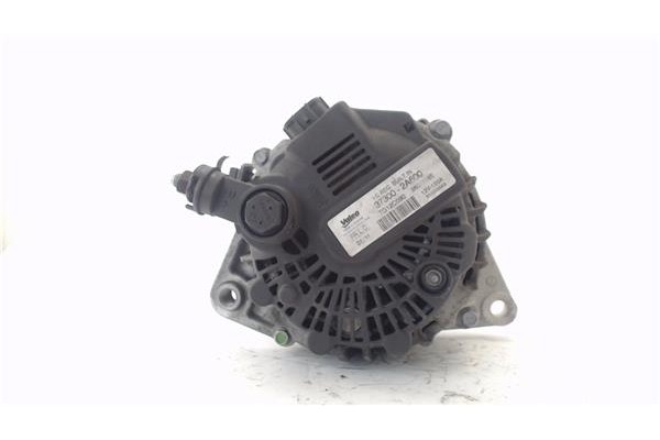Recambio de alternador para hyundai i30 (fd) 1.6 comfort referencia OEM IAM 373002A600 TG12C090 
