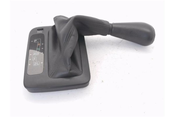 Recambio de pomo palanca cambio para toyota land cruiser (j12) 3.0 d-4d (kdj120) referencia OEM IAM 6880050660 6880010660 