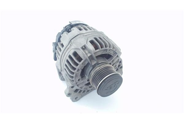 Recambio de alternador para seat ibiza (6k1) 1.9 tdi referencia OEM IAM 627269 124325001 