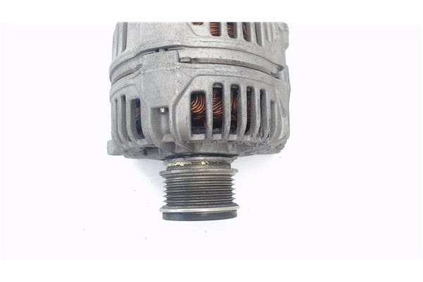 Recambio de alternador para seat ibiza (6k1) 1.9 tdi referencia OEM IAM 627269 124325001 