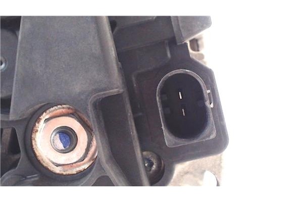 Recambio de alternador para seat ibiza (6k1) 1.9 tdi referencia OEM IAM 627269 124325001 