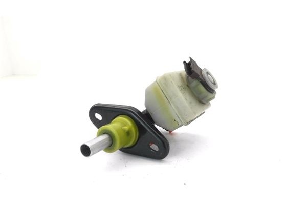 Recambio de bomba freno para suzuki vitara (se/sf/et) 1.6 techo metálico xaloc referencia OEM IAM 2676047018  