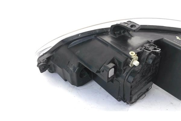 Recambio de faro delantero dcho para seat leon (1p1) 1.9 tdi referencia OEM IAM 084451116R  