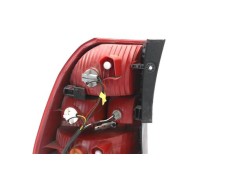 Recambio de piloto trasero derecho para kia sportage (km) 2.0 crdi referencia OEM IAM 924021F010 924021F011 
