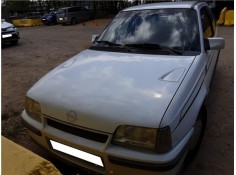 opel kadett e del año 1990