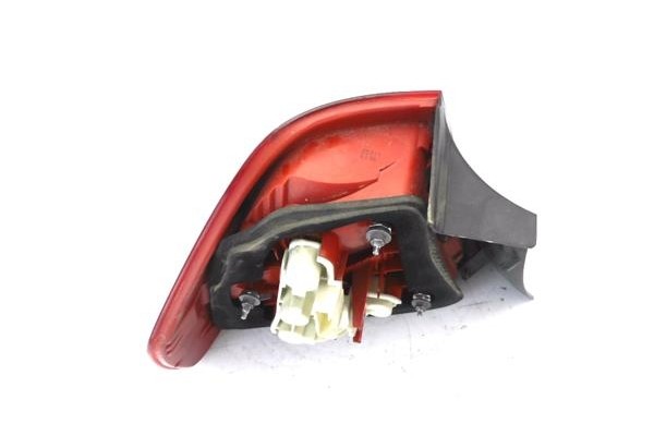 Recambio de piloto trasero derecho para bmw serie 3 berlina (e90) 3.0 330d referencia OEM IAM 63216937458  