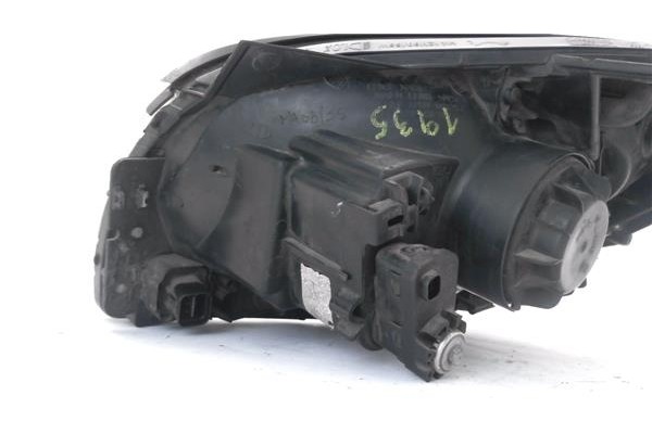 Recambio de faro delantero dcho para kia sportage (km) 2.0 crdi referencia OEM IAM 00HCRPL 02A011A 