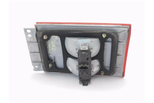 Recambio de piloto porton trasero izquierdo para seat alhambra (7v9) 1.9 reference referencia OEM IAM 7M7945095A 7M3945111A 