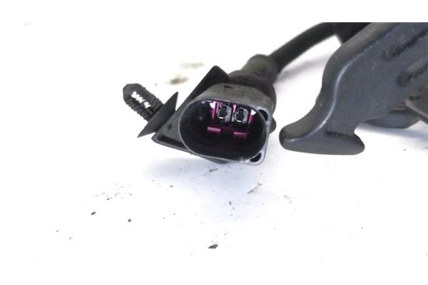 Recambio de cerradura capo para seat toledo (1m2) 1.6 referencia OEM IAM 1M0823503J 1M0823503K 