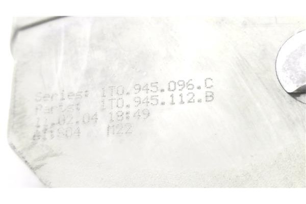 Recambio de piloto trasero derecho para volkswagen touran (1t1) 2.0 tdi referencia OEM IAM 1T0945096G  