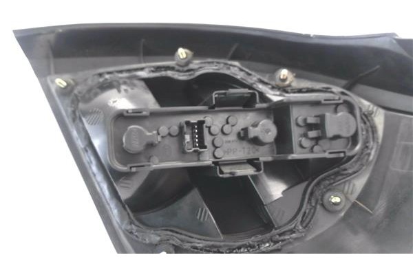 Recambio de piloto trasero izquierdo para nissan almera (n16/e) 2.2 di referencia OEM IAM 26555BN010  