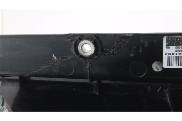 Recambio de piloto trasero derecho para opel combo d 1.3 cargo l1h1 2,2t referencia OEM IAM 95513785  