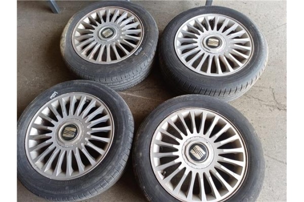 Recambio de juego llantas para seat leon (1m1) 1.9 tdi referencia OEM IAM 1M0601025E  