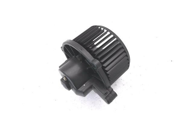Recambio de motor calefaccion para kia sportage (km) 2.0 crdi referencia OEM IAM 971132E200 9,71E+305 