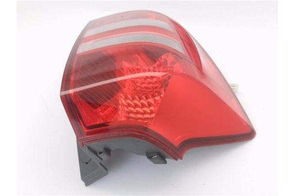 Recambio de piloto trasero izquierdo para kia ceed sportswagon (ed) 2.0 emotion referencia OEM IAM 924011H3  