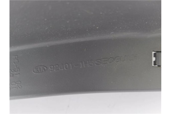 Recambio de piloto trasero izquierdo para kia ceed sportswagon (ed) 2.0 emotion referencia OEM IAM 924011H3  