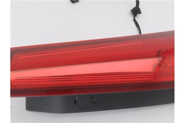 Recambio de piloto superior trasero derecho para kia ceed sportswagon (ed) 2.0 emotion referencia OEM IAM 924041H3  