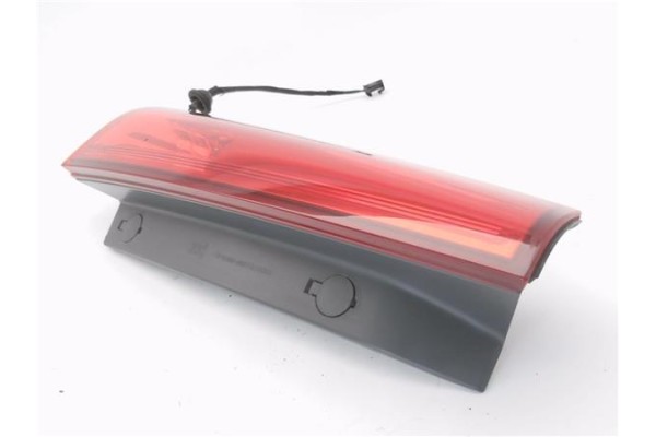 Recambio de piloto superior trasero izquierdo para kia ceed sportswagon (ed) 2.0 emotion referencia OEM IAM 924031H3  