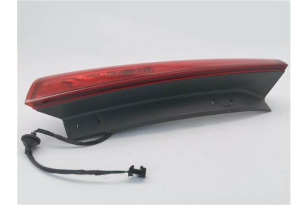 Recambio de piloto superior trasero izquierdo para kia ceed sportswagon (ed) 2.0 emotion referencia OEM IAM 924031H3  