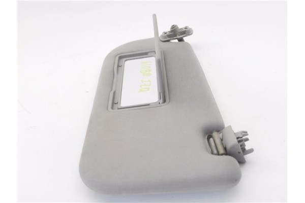 Recambio de parasol izquierdo para kia sportage (km) 2.0 crdi referencia OEM IAM 852021F060LX  