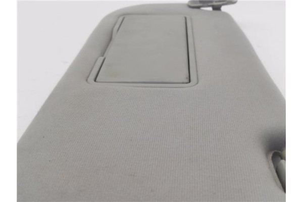 Recambio de parasol izquierdo para kia sportage (km) 2.0 crdi referencia OEM IAM 852021F060LX  