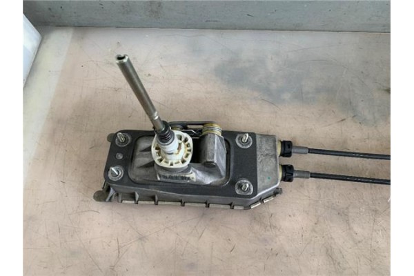 Recambio de palanca de cambio para volkswagen polo v (6c1) 1.2 advance bmt referencia OEM IAM 6C0711049F 6Q0711265AM 