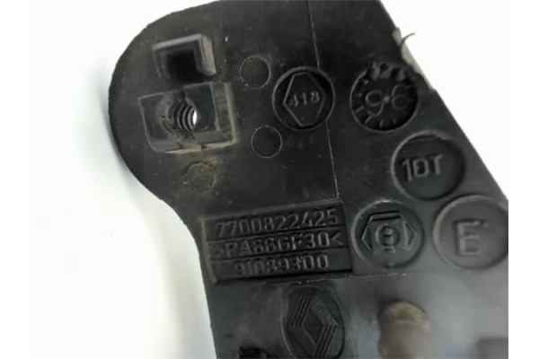 Recambio de maneta exterior delantero derecha para renault twingo i (c06) 1.2 (c066/67/68) referencia OEM IAM 7700822425 9108930