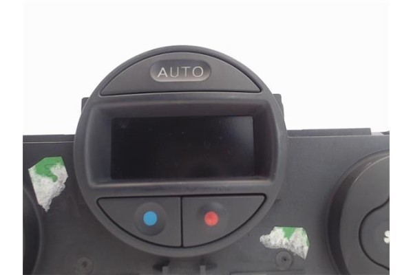 Recambio de mandos climatizador para renault megane ii berlina 3p referencia OEM IAM (8200070752) (69340005) 