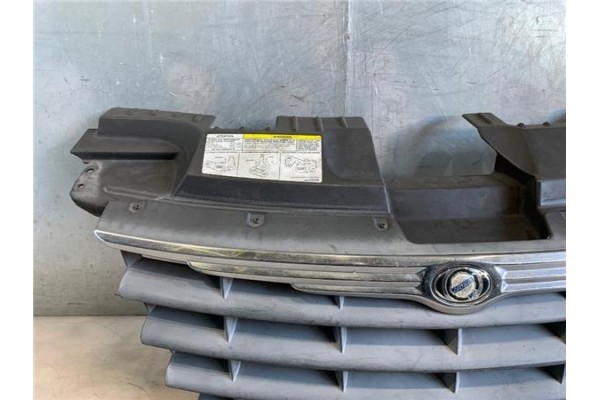 Recambio de rejilla paragolpes delantero para chrysler voyager (rg) 2.5 crd referencia OEM IAM 04857960AA  