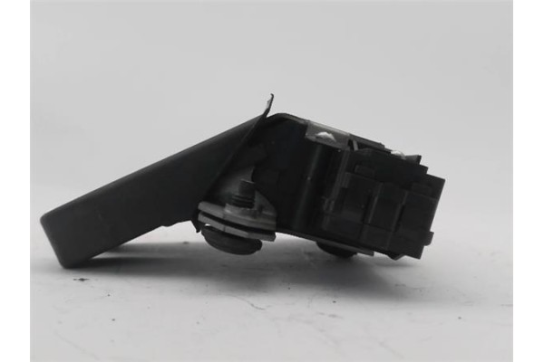 Recambio de cerradura porton para ford galaxy (ca1) 2.0 tdci referencia OEM IAM 1570448 8M51R442A66AC 