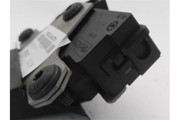 Recambio de cerradura porton para ford galaxy (ca1) 2.0 tdci referencia OEM IAM 1570448 8M51R442A66AC 