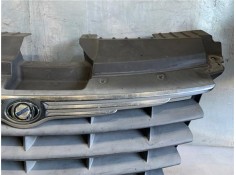 Recambio de rejilla paragolpes delantero para chrysler voyager (rg) 2.5 crd referencia OEM IAM 04857960AA  