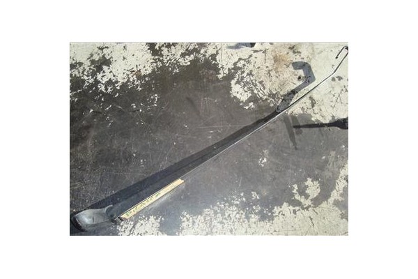 Recambio de brazo limpiaparabrisas delantero para citroen xsara picasso (1999) 2.0 hdi referencia OEM IAM   