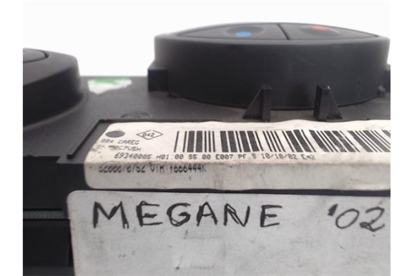 Recambio de mandos climatizador para renault megane ii berlina 3p referencia OEM IAM (8200070752) (69340005) 