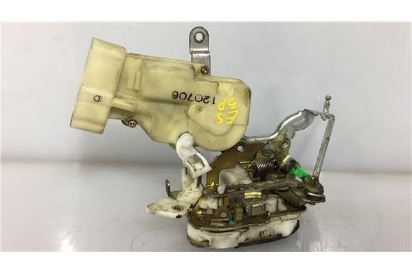 Recambio de cierre electromagnetico delantero izquierdo para toyota yaris (ncp1/nlp1/scp1) 1.0 16v referencia OEM IAM 693200D031
