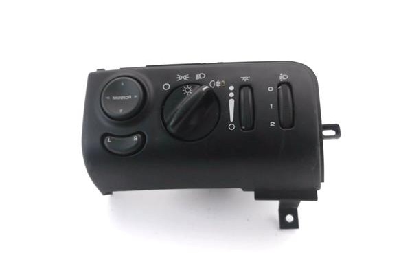 Recambio de conmutador luces para chrysler voyager gs referencia OEM IAM P04685532  