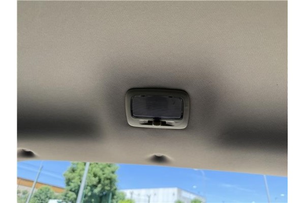 Recambio de luz trasero central techo para mitsubishi outlander (gf0/gg0) 2.0 phev kaiteki 4wd (gg2w) referencia OEM IAM MN10811