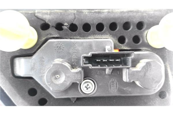 Recambio de piloto trasero derecho para ford galaxy (ca1) 2.0 tdci referencia OEM IAM 6M2113N552A  