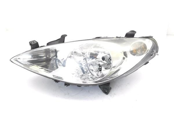 Recambio de faro delantero dcho para renault clio iii 1.6 16v referencia OEM IAM 8200261612  